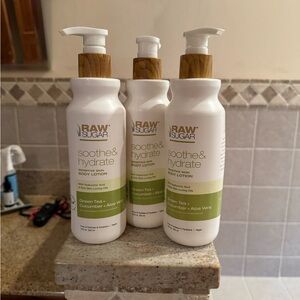 Raw Sugar Sensitive Skin Ultra Nourishing Lotion - White & Green